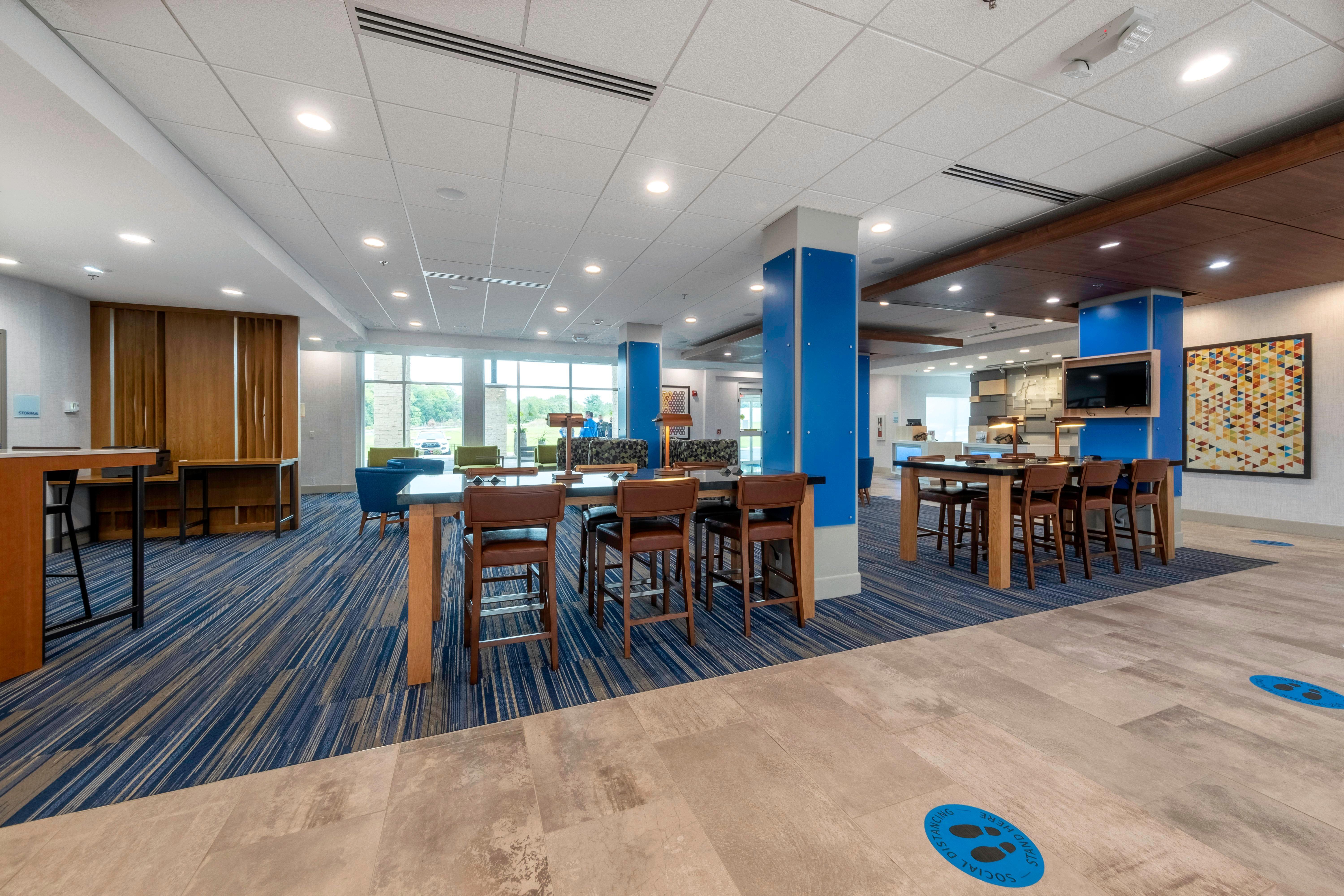 Holiday Inn Express & Suites - Staunton By Ihg Exteriér fotografie