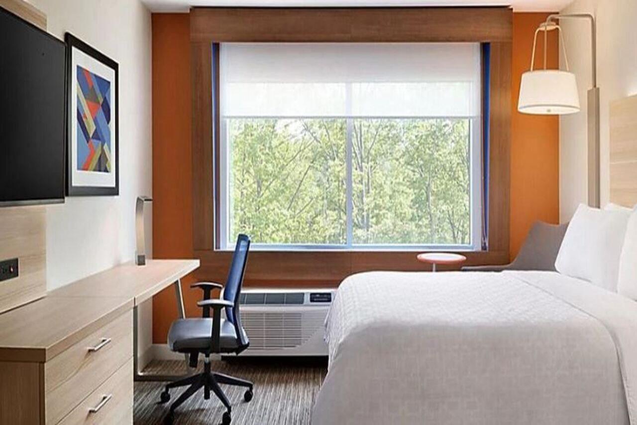 Holiday Inn Express & Suites - Staunton By Ihg Exteriér fotografie