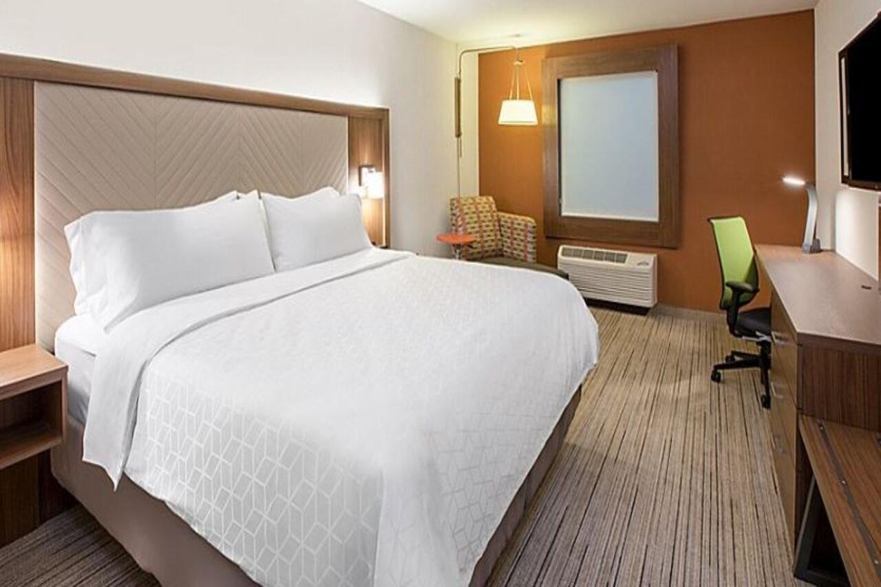 Holiday Inn Express & Suites - Staunton By Ihg Exteriér fotografie